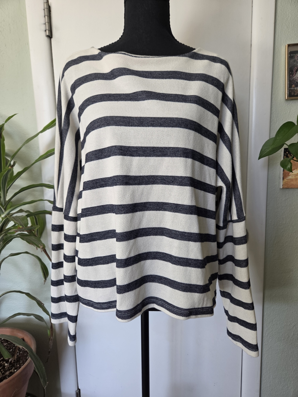 Banana Republic Cream & Navy Striped Crewneck Sweater
